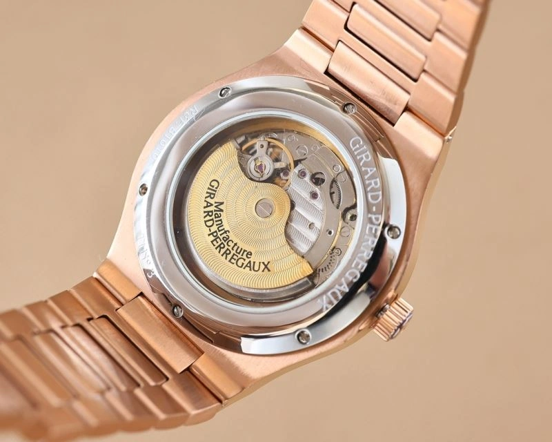 GIRARD-PERREGAUX Watches Sporty 182597
