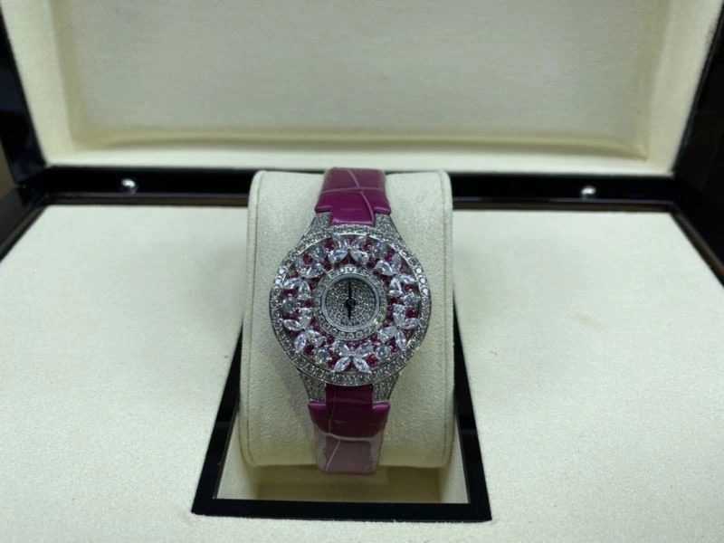 GLASHUTTE Watches ModernLook 182700