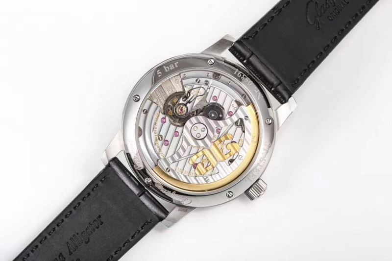 EyeCatching GLASHUTTE Watches 182686