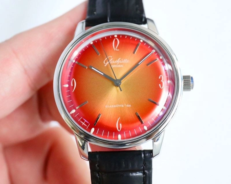 GLASHUTTE Watches TravelReady 182672