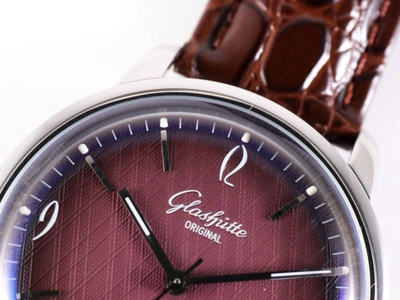 GLASHUTTE Watches Effortless 182664