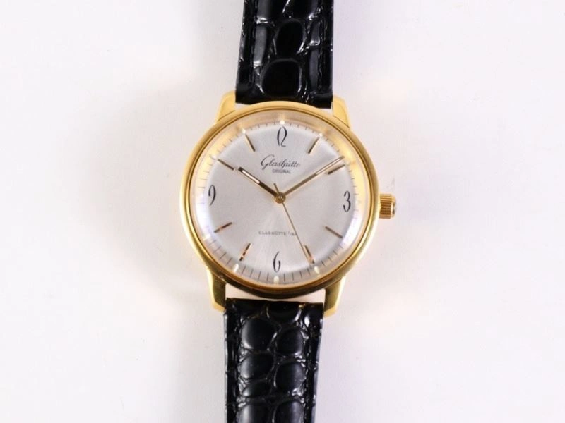 GLASHUTTE Watches Versatile 182667
