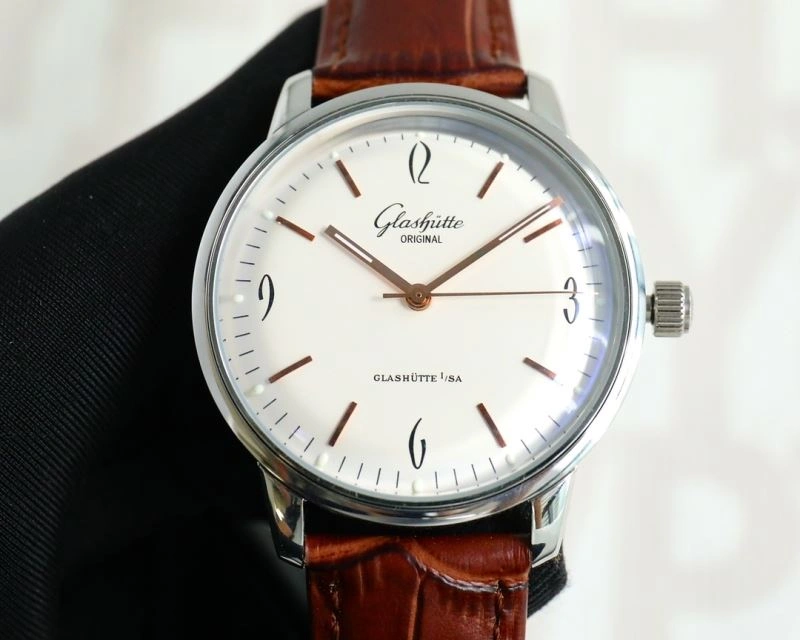 Functional GLASHUTTE Watches 182663