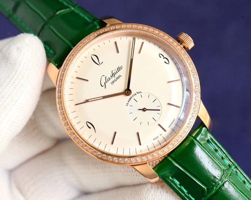 Versatile GLASHUTTE Watches 182648