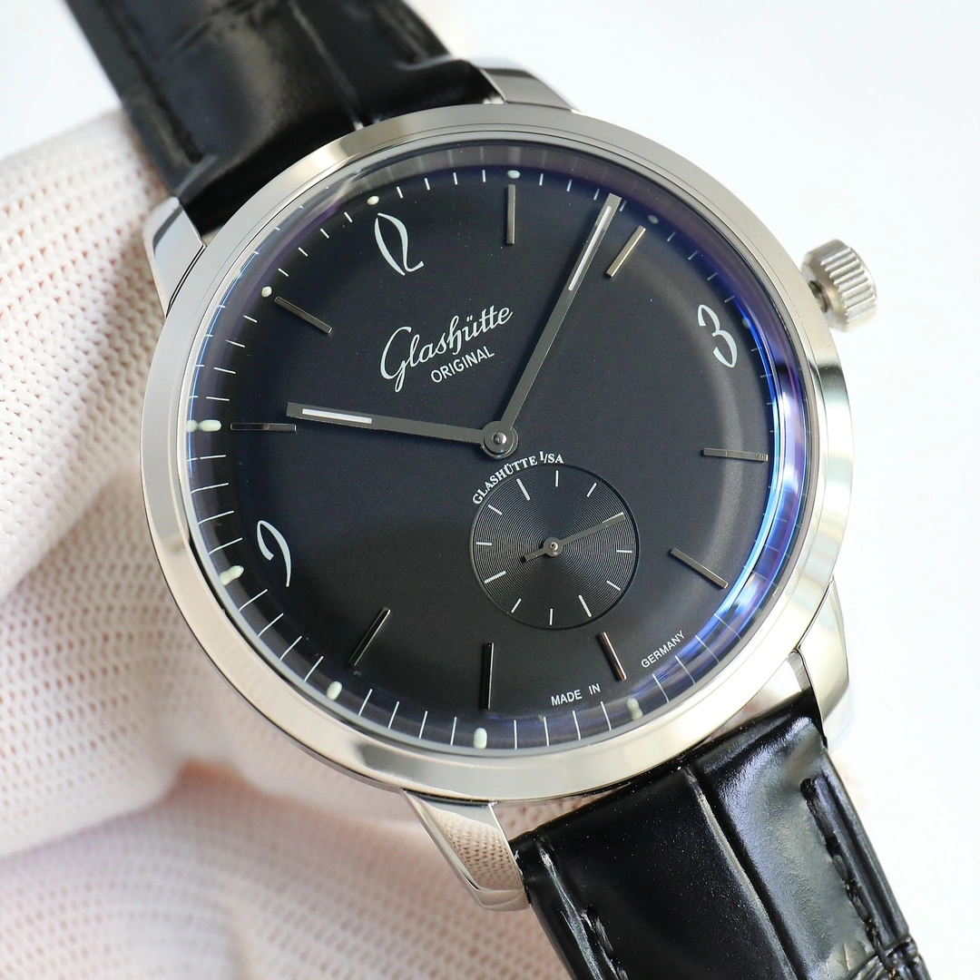 Vibrant GLASHUTTE Watches 182634