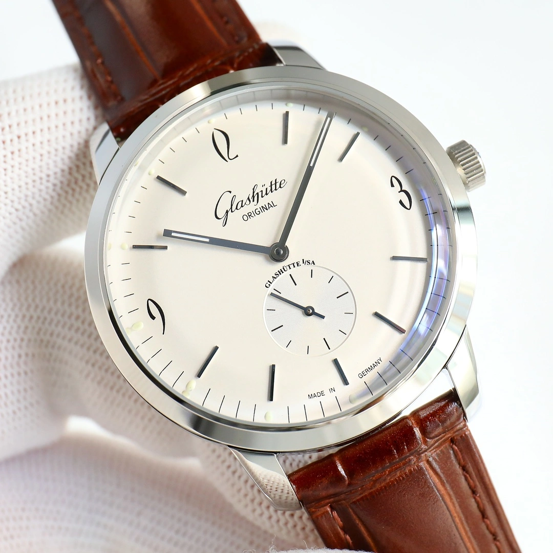 Vibrant GLASHUTTE Watches 182634