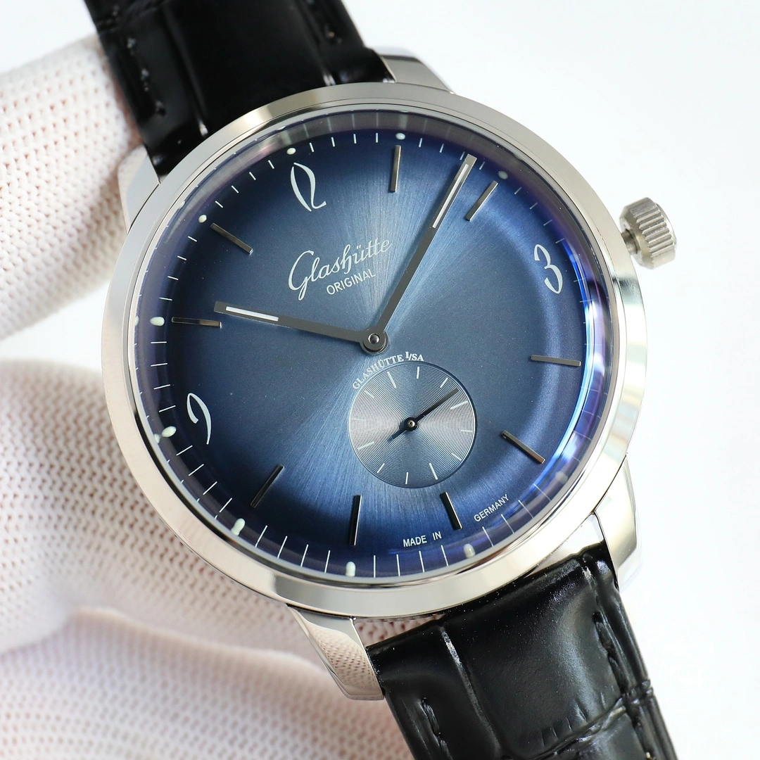 Vibrant GLASHUTTE Watches 182634