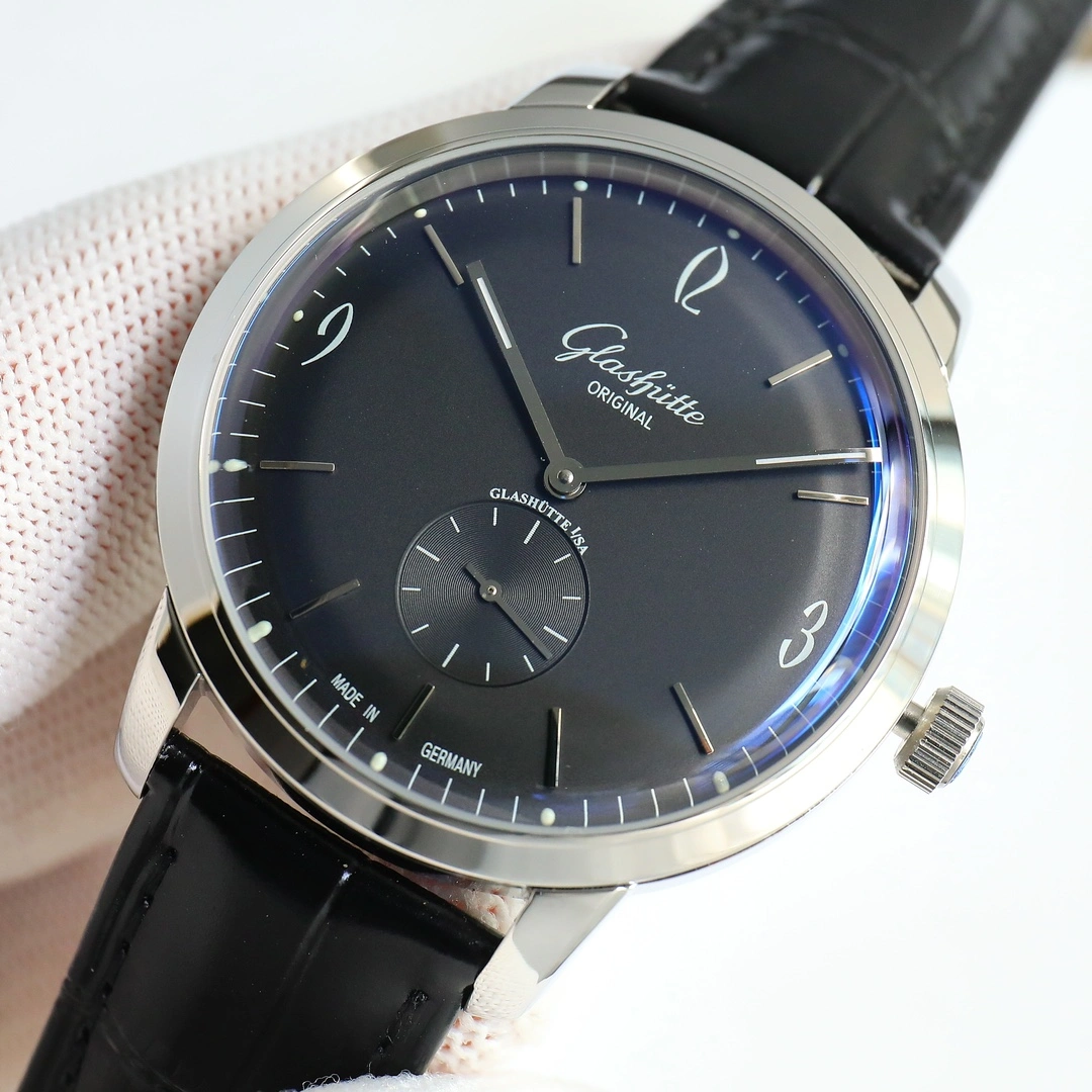 GLASHUTTE Watches ModernLook 182630