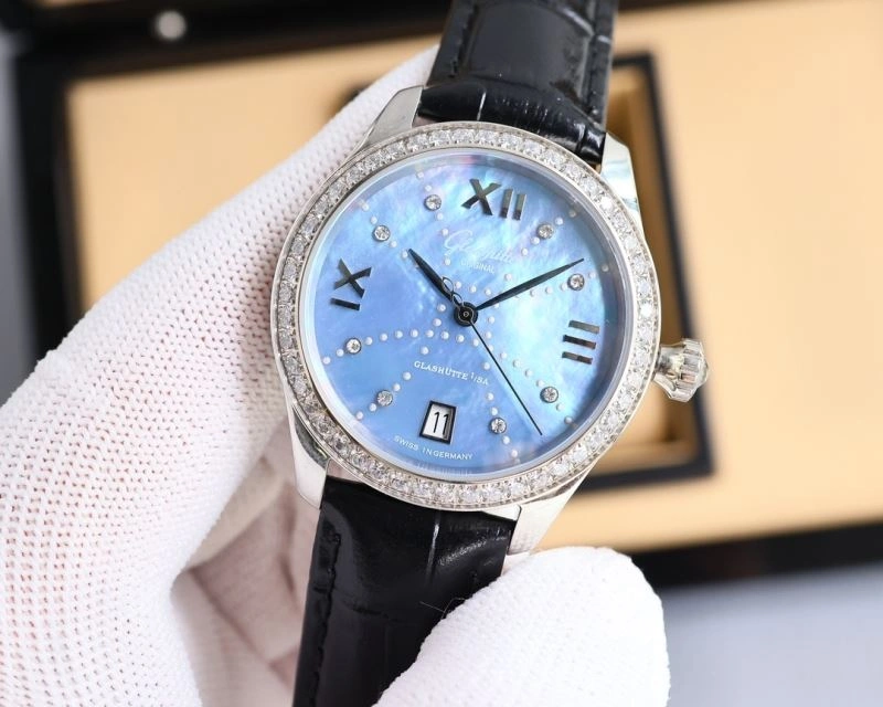 GLASHUTTE Watches TravelReady 182632