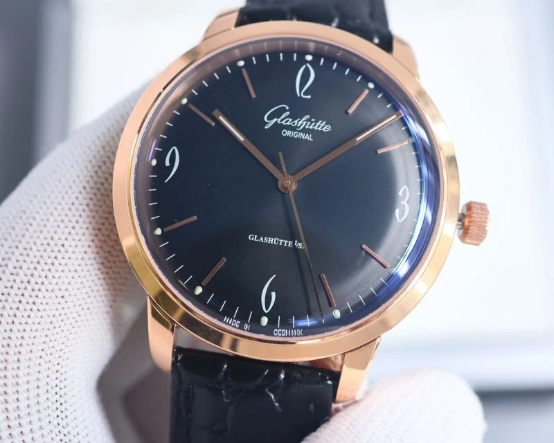 Sophisticated GLASHUTTE Watches 182623