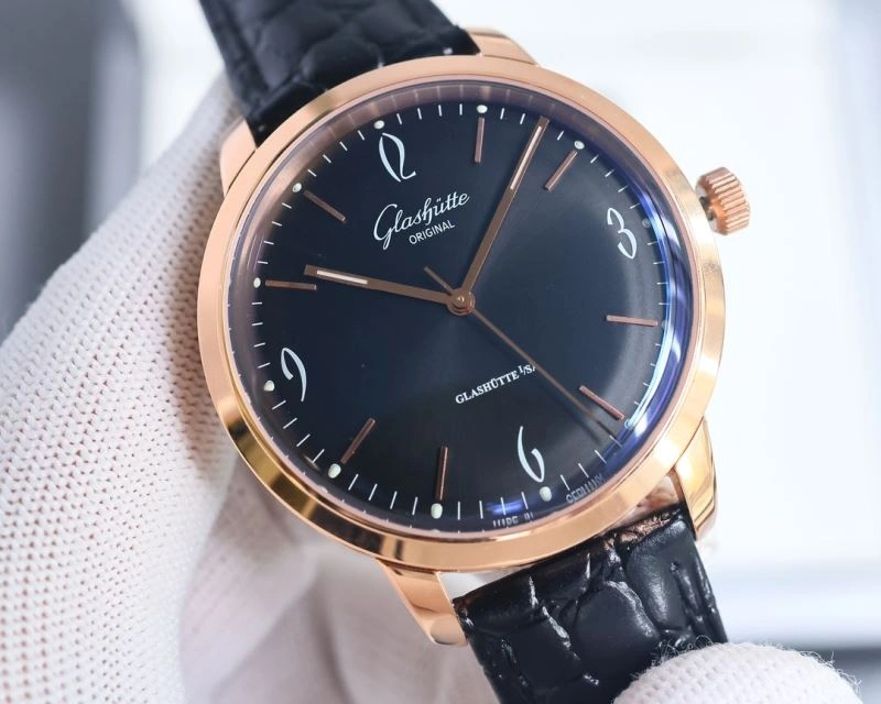 Sophisticated GLASHUTTE Watches 182623