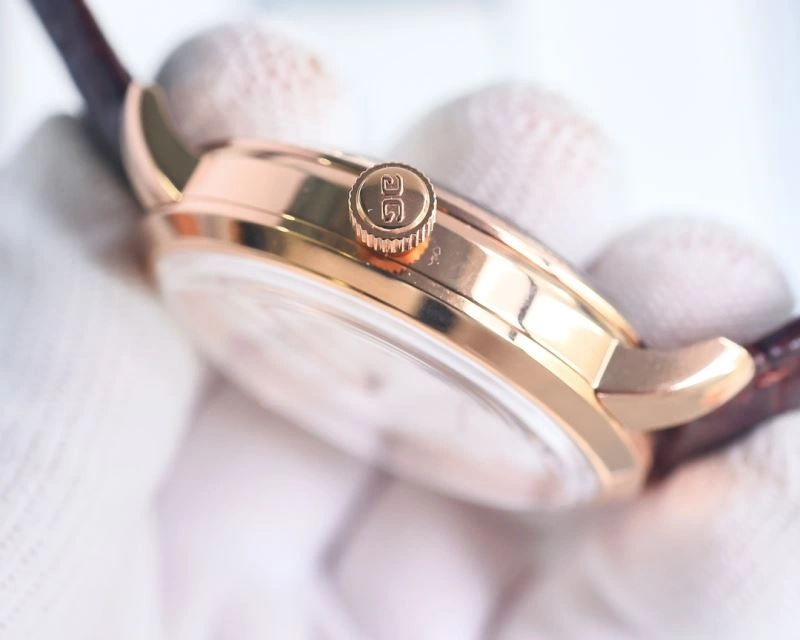 Sophisticated GLASHUTTE Watches 182623