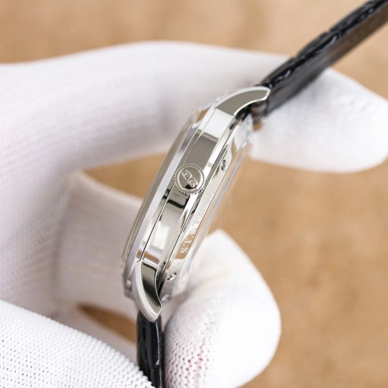 Lightweight GLASHUTTE Watches 182613