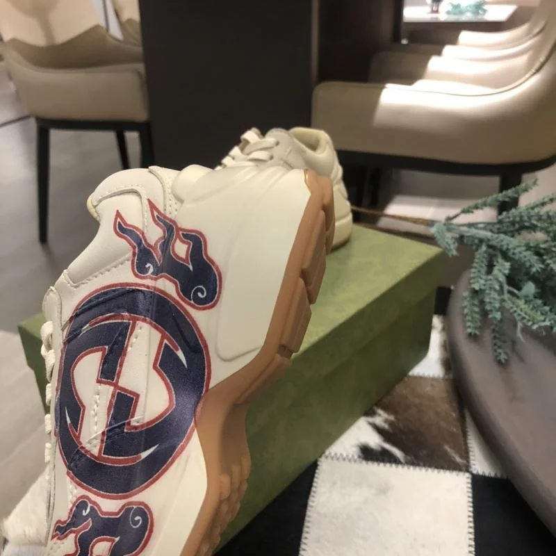 Effortless GUCCI SHOES 29682