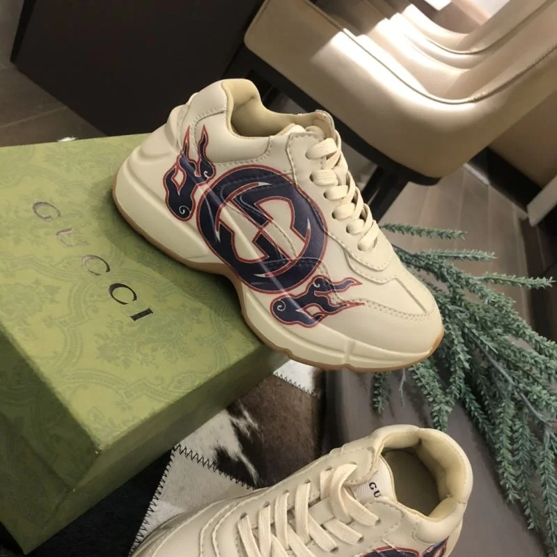 Effortless GUCCI SHOES 29682