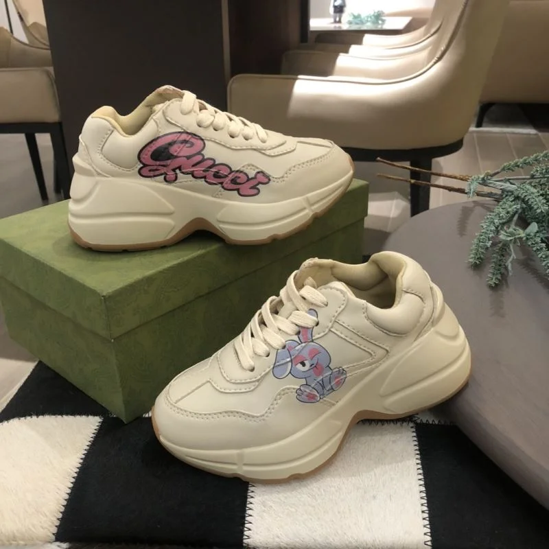 WaterResistant GUCCI SHOES 29676