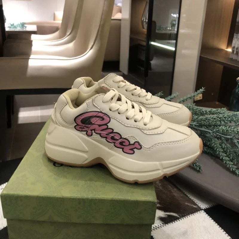 WaterResistant GUCCI SHOES 29676