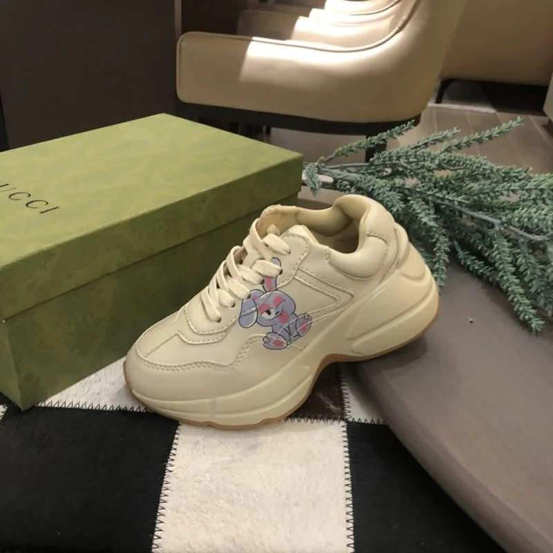 WaterResistant GUCCI SHOES 29676