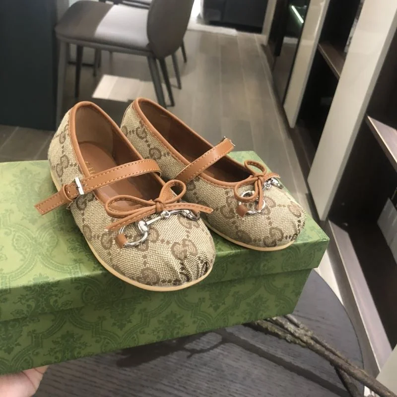 GUCCI SHOES WeatherProof 29680