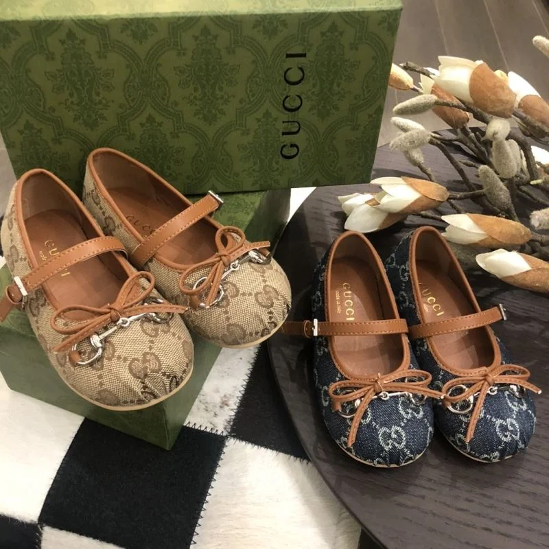 GUCCI SHOES WeatherProof 29680