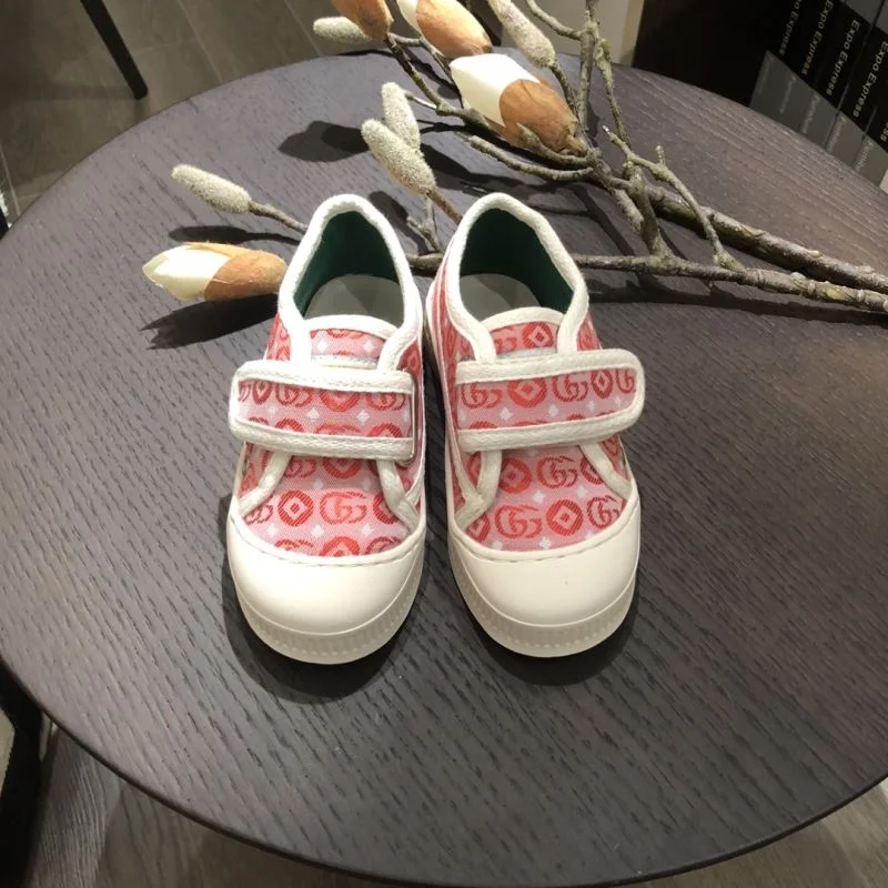 TechFriendly GUCCI SHOES 29659