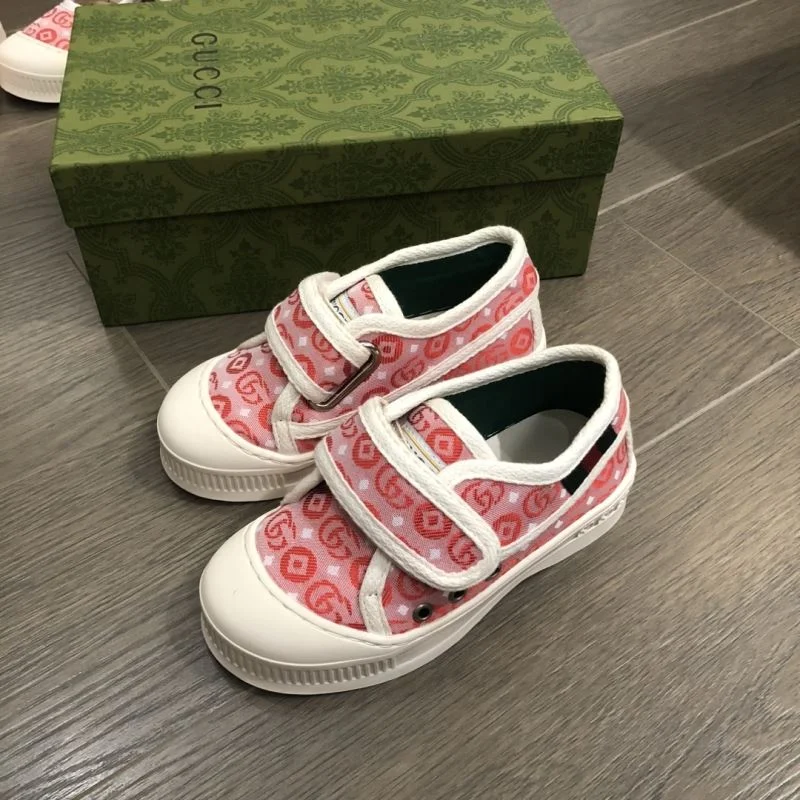 TechFriendly GUCCI SHOES 29659