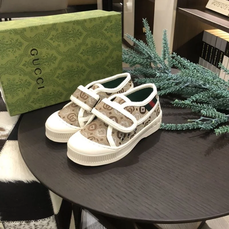 GUCCI SHOES FashionForward 29656