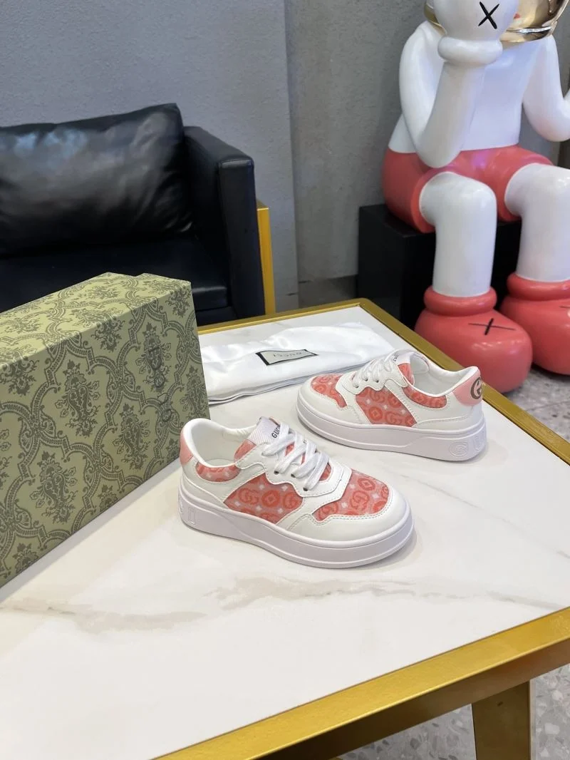 Compact GUCCI SHOES 29650
