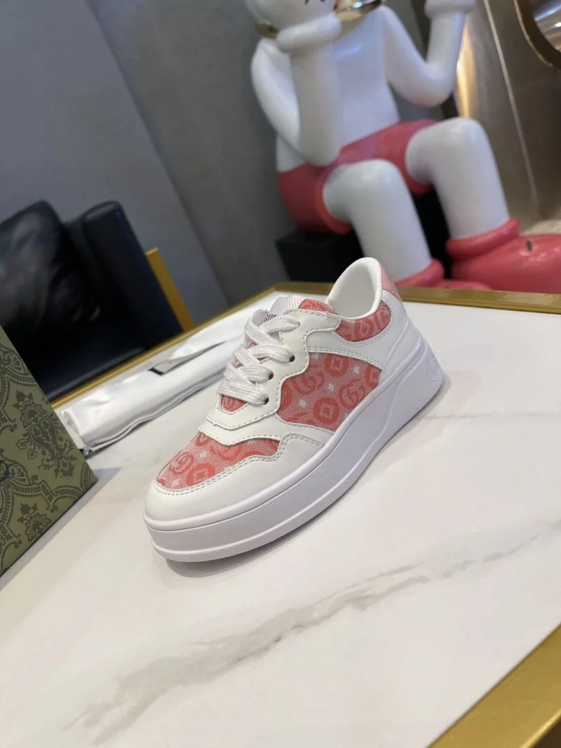 Compact GUCCI SHOES 29650