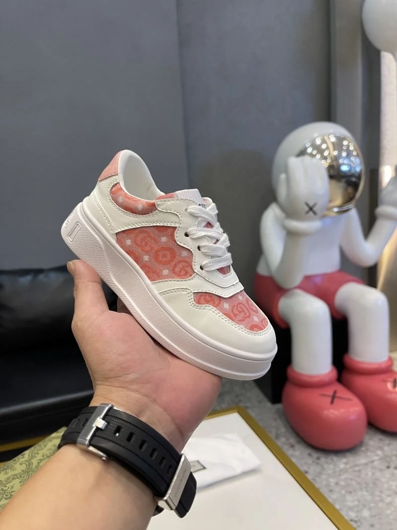 Compact GUCCI SHOES 29650