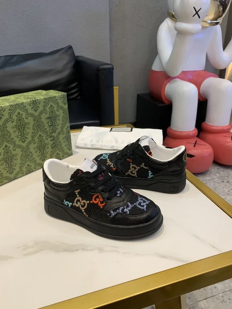 Compact GUCCI SHOES 29643