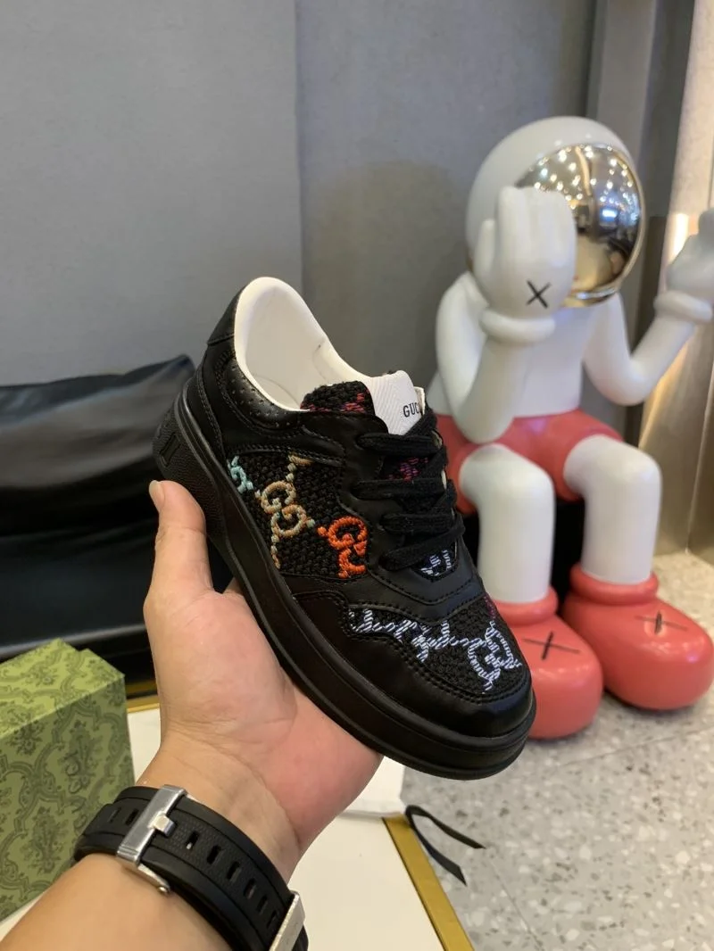 Compact GUCCI SHOES 29643