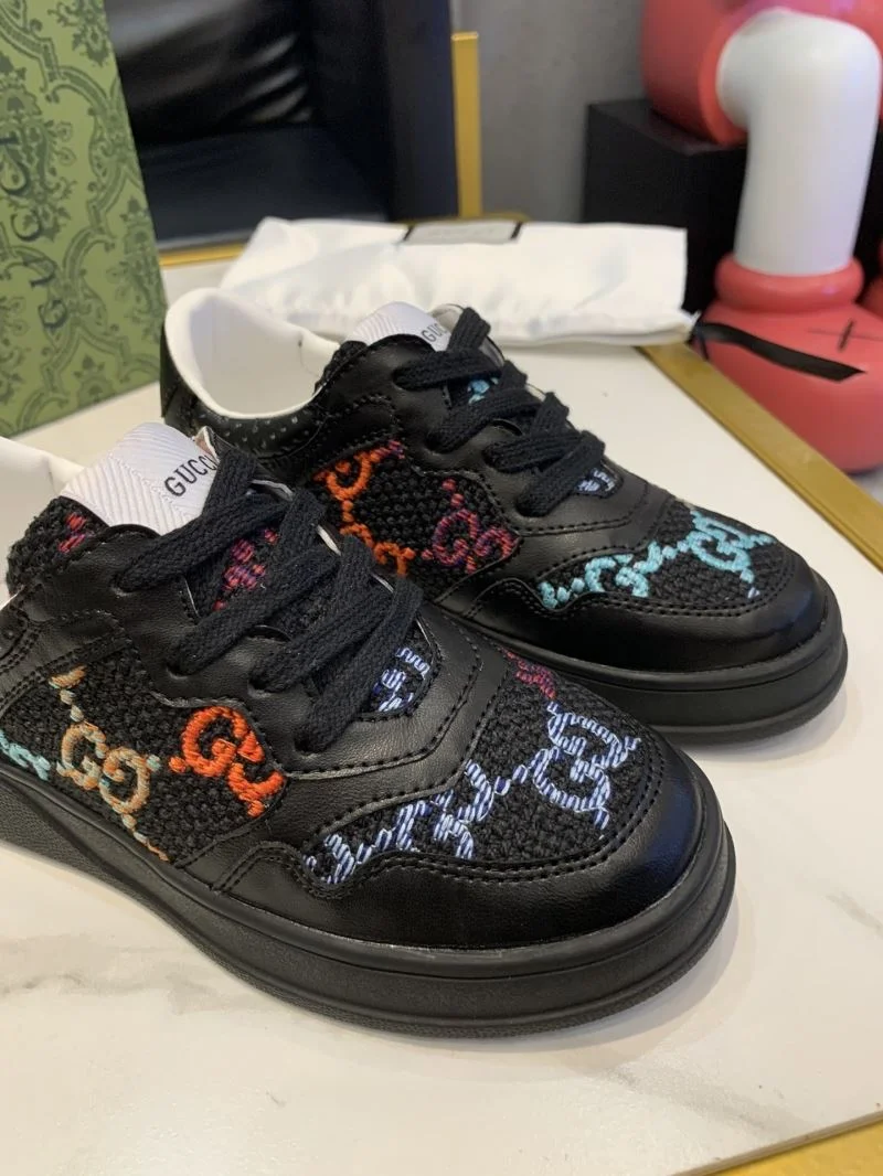 Compact GUCCI SHOES 29643