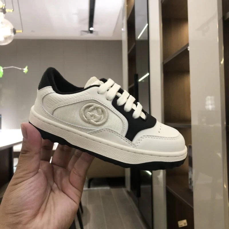 Lightweight GUCCI SHOES 29648