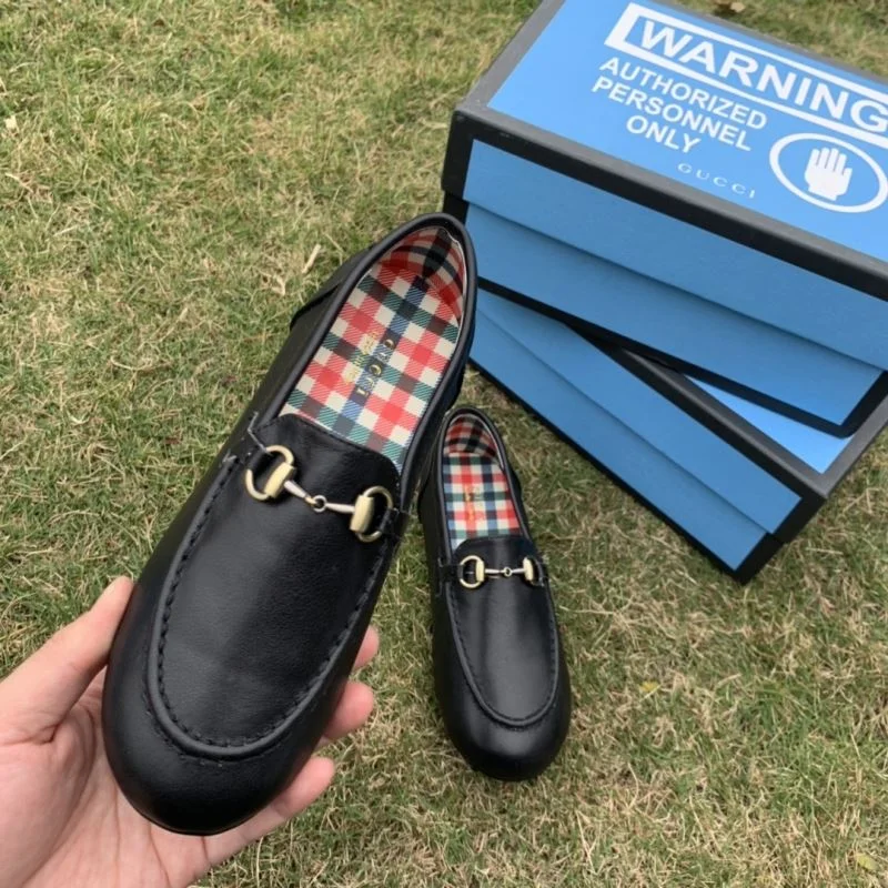 Breathable GUCCI SHOES 29635