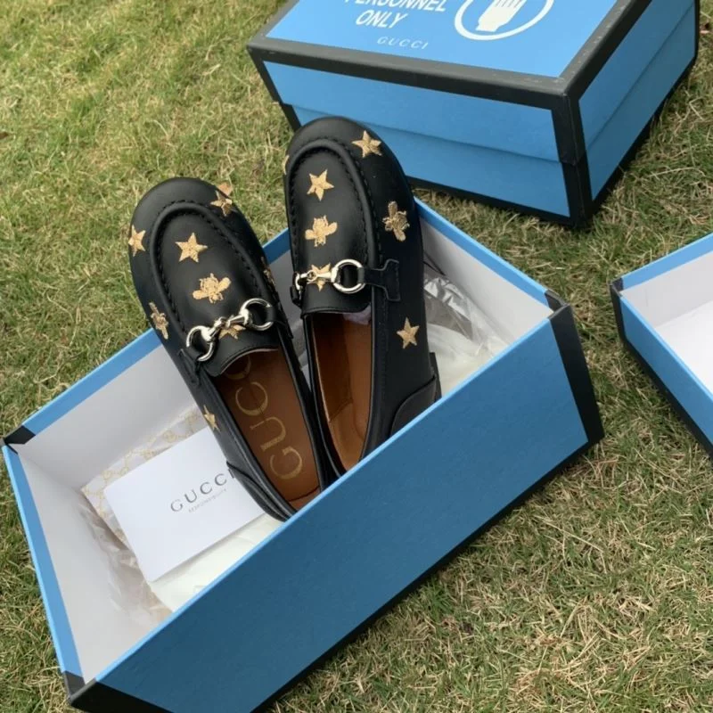 Breathable GUCCI SHOES 29635