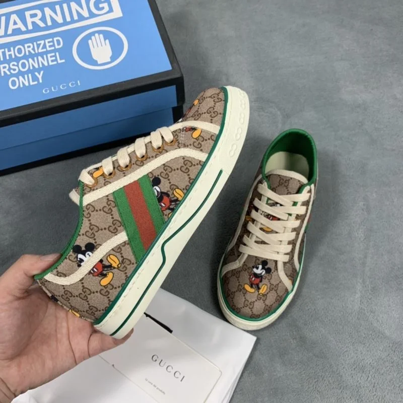 Breathable GUCCI SHOES 29623