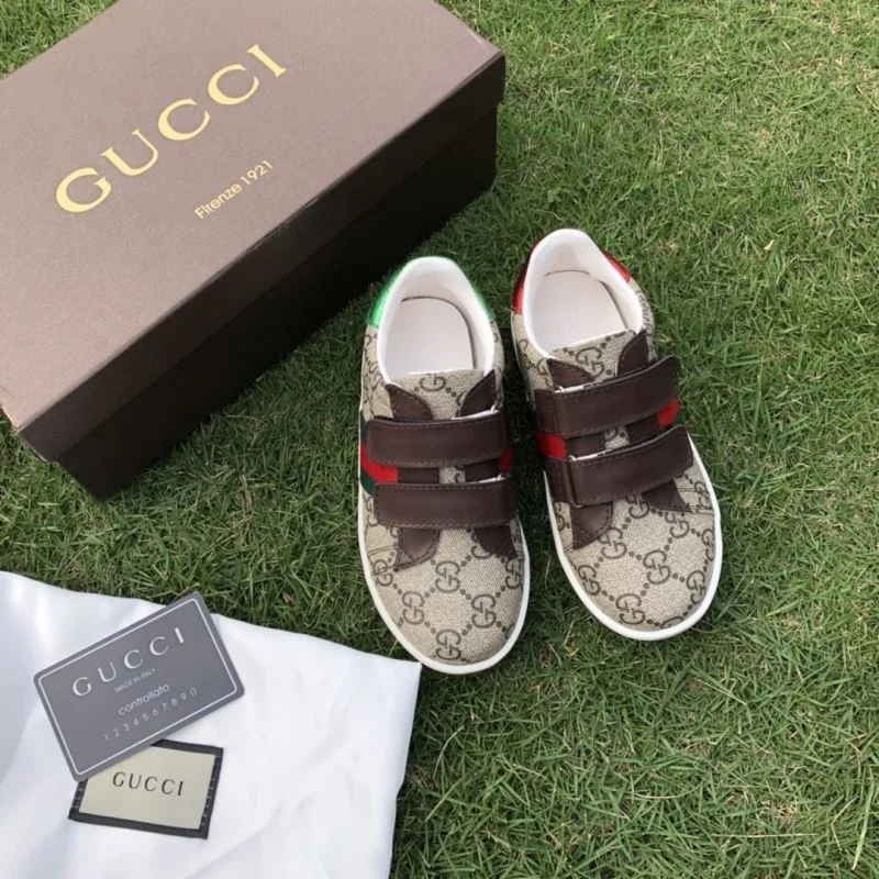 Sophisticated GUCCI SHOES 29616
