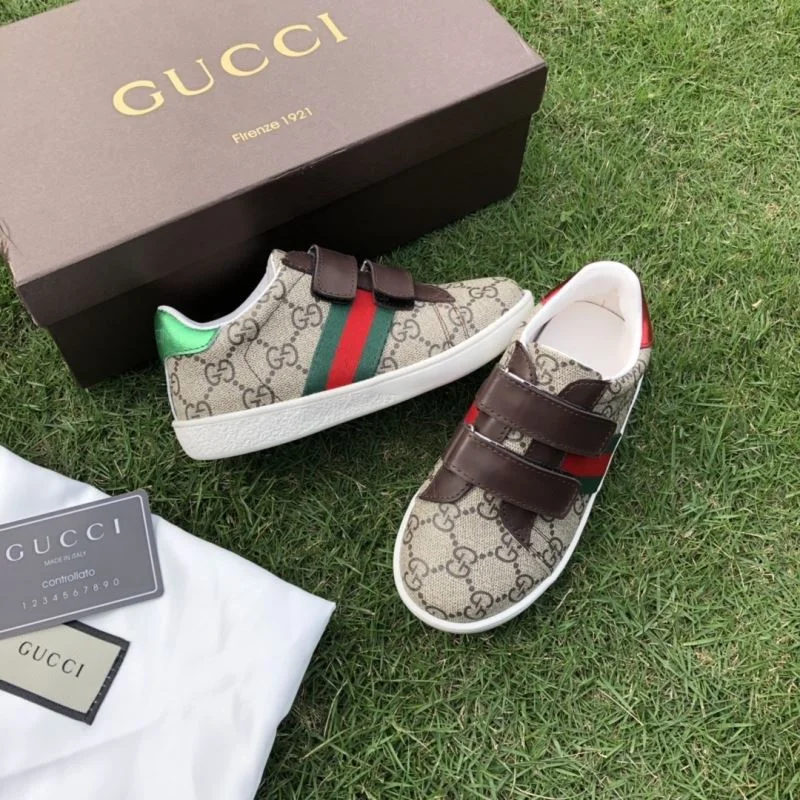 Sophisticated GUCCI SHOES 29616