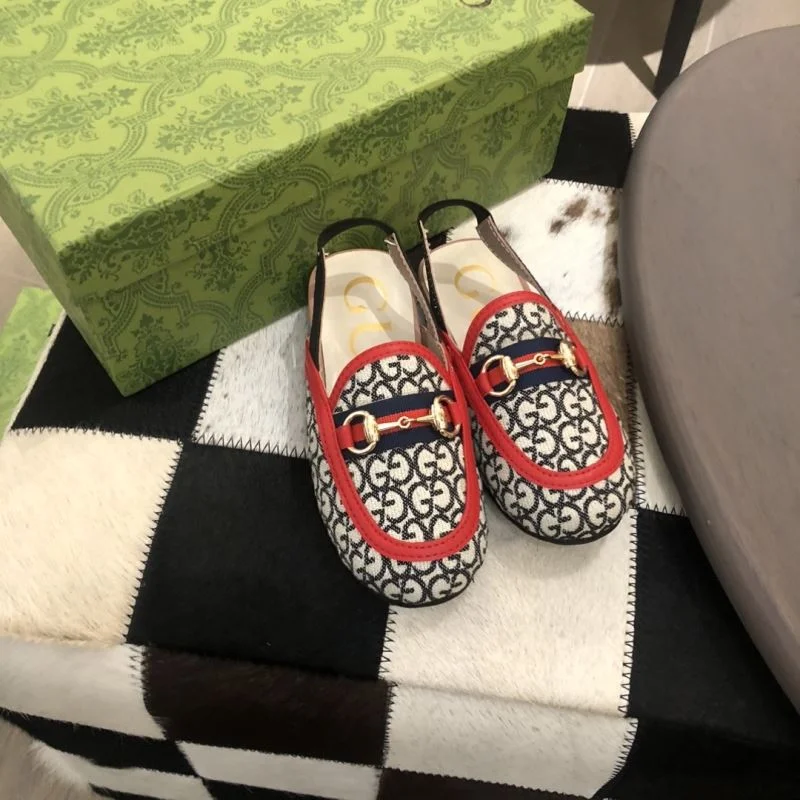 Functional GUCCI SHOES 29606