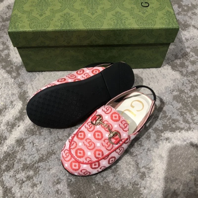 Comfortable GUCCI SHOES 29590