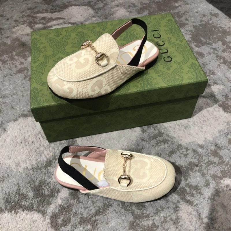 Soft GUCCI SHOES 29592