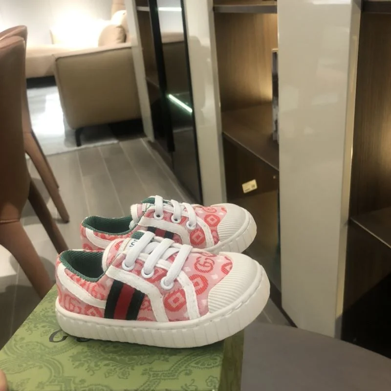 Refined GUCCI SHOES 29580