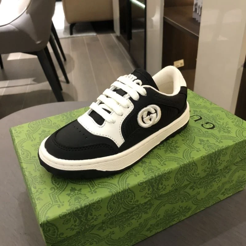 Effortless GUCCI SHOES 29571
