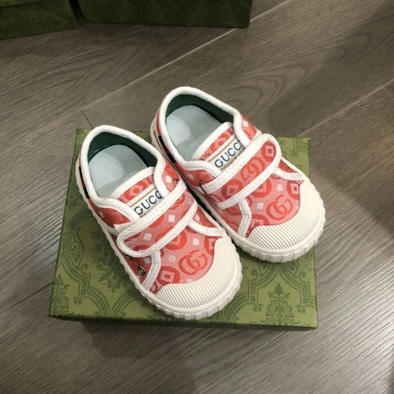 Elegant GUCCI SHOES 29567