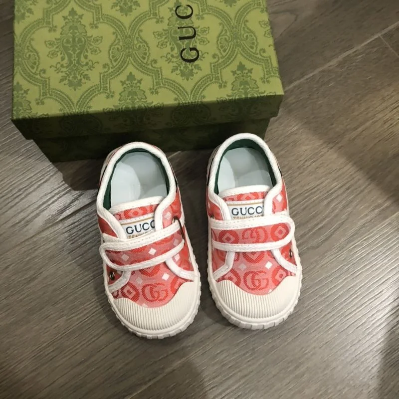 Elegant GUCCI SHOES 29567