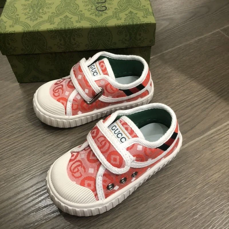 Elegant GUCCI SHOES 29567