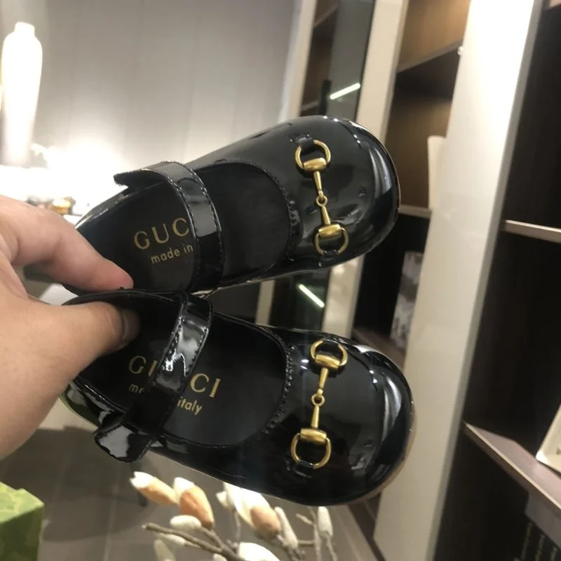 GUCCI SHOES Minimalist 29564