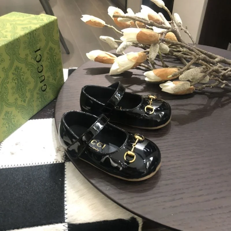 GUCCI SHOES Minimalist 29564