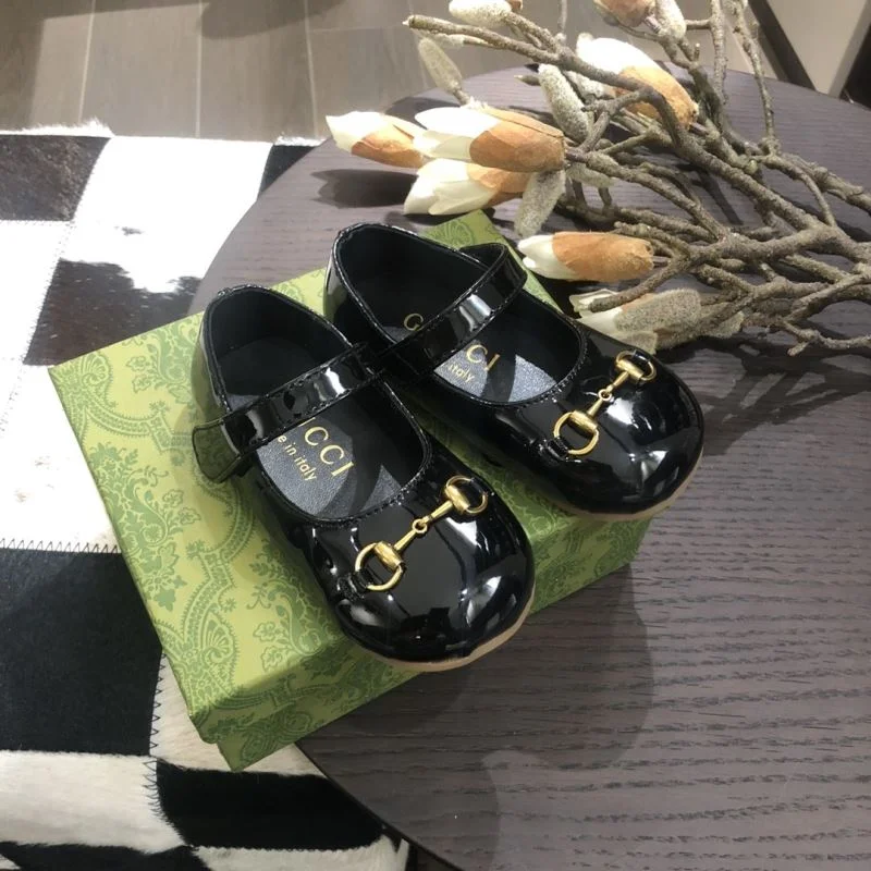 GUCCI SHOES Minimalist 29564